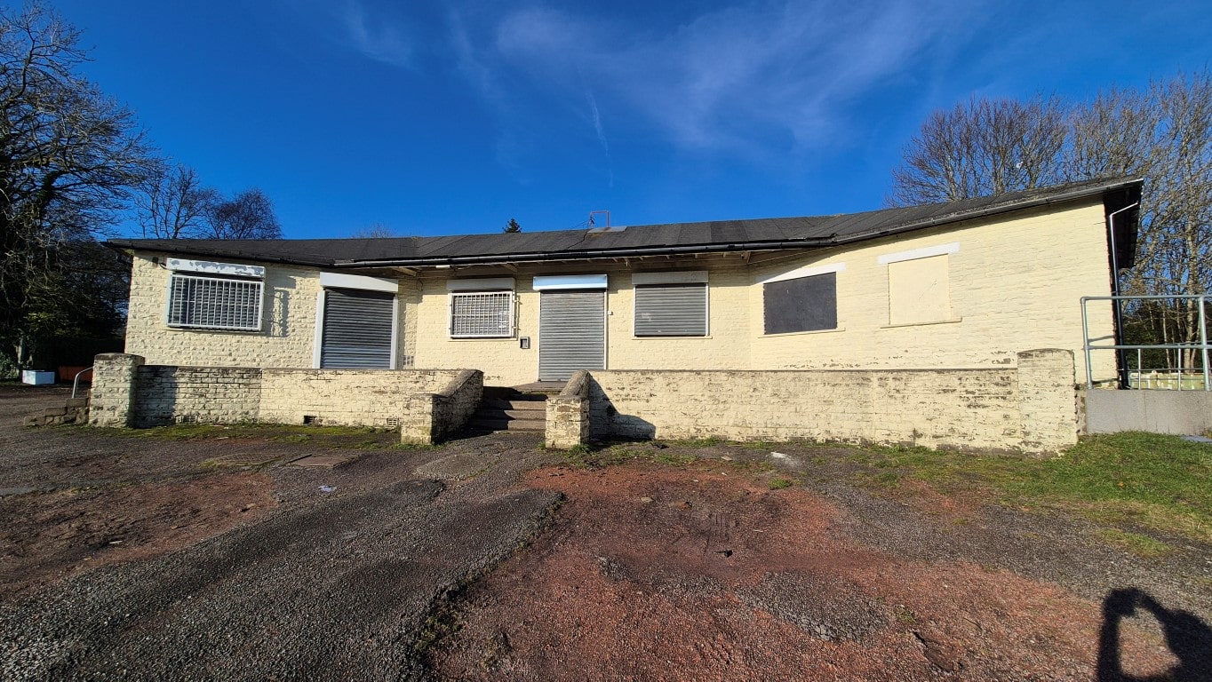 Photo of Illingworth Sports Club building exterior in 2025