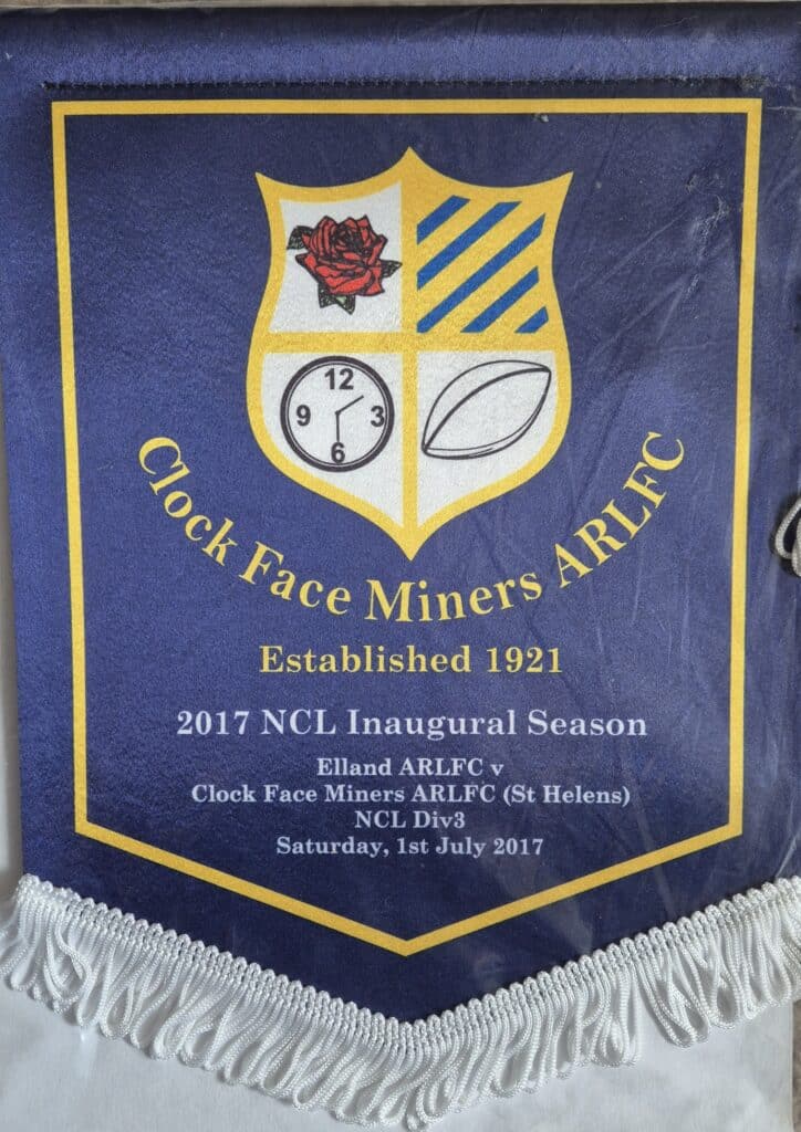 2017 Elland Clock Face penant