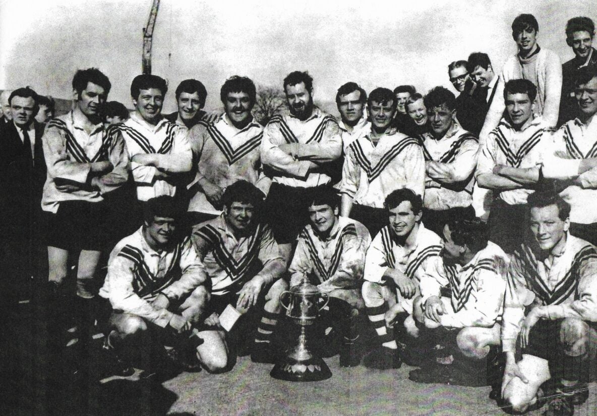 Illingworth team photo with Halifax Cup