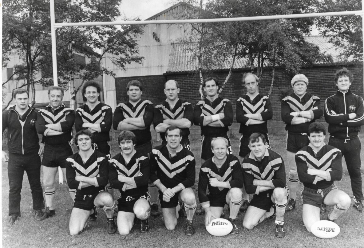 Mixenden team photo 1 no names