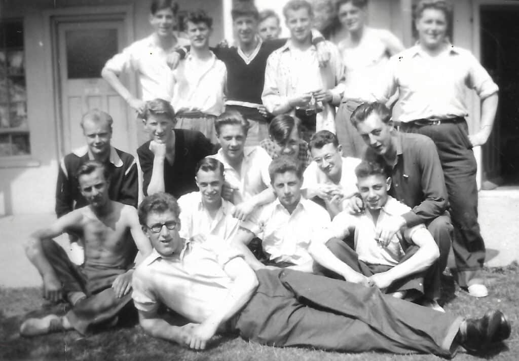 Ovenden lads No year