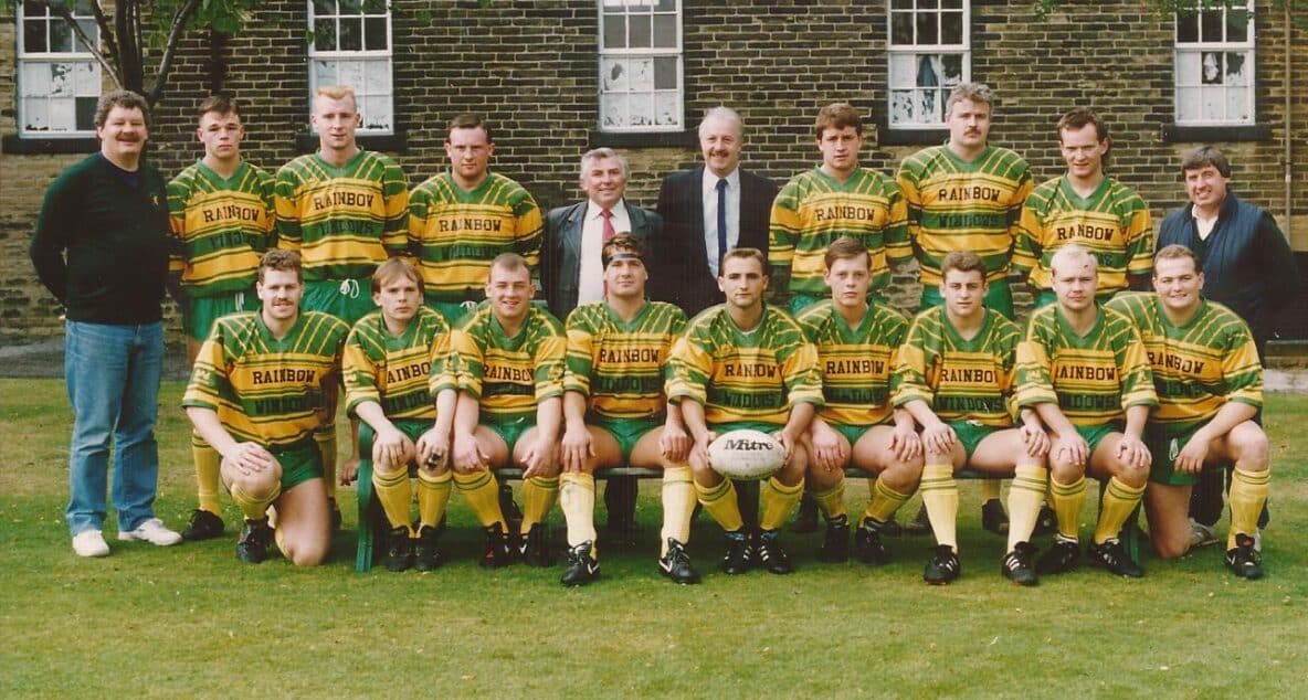 Park Amateurs team photo at Barracks Eric Roberts coach