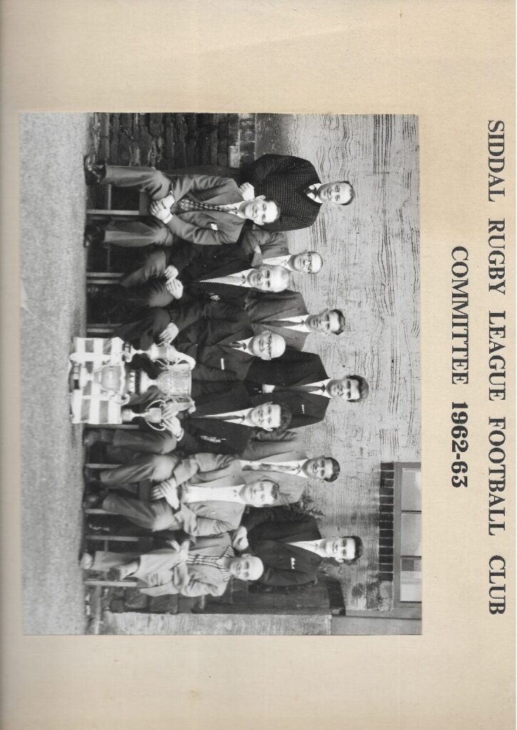 Siddal Committee pic 1962 63 with names
