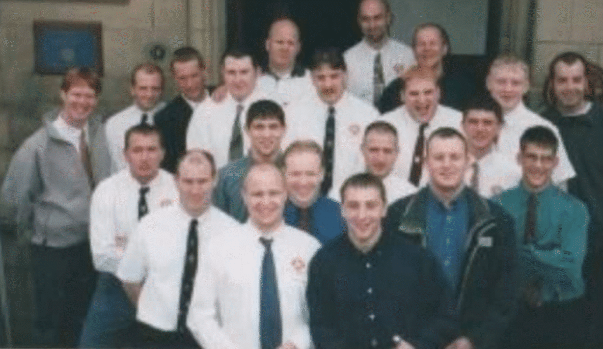 Todmordern 1990s photo in front of Shannon